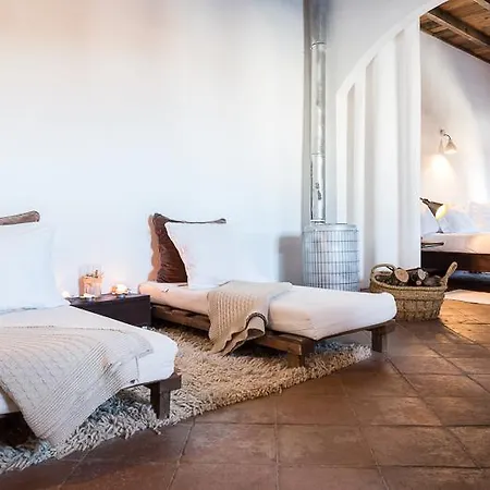 Ξενοδοχείο Hospederia Convento De La Parra, 06176 (adults Only)
